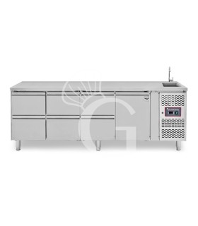 Tavolo refrigerato 6 cassetti da 1/2 a sinistra, 1 porta, lavello, rubinetto, P 700 mm, +2°C/+8°C