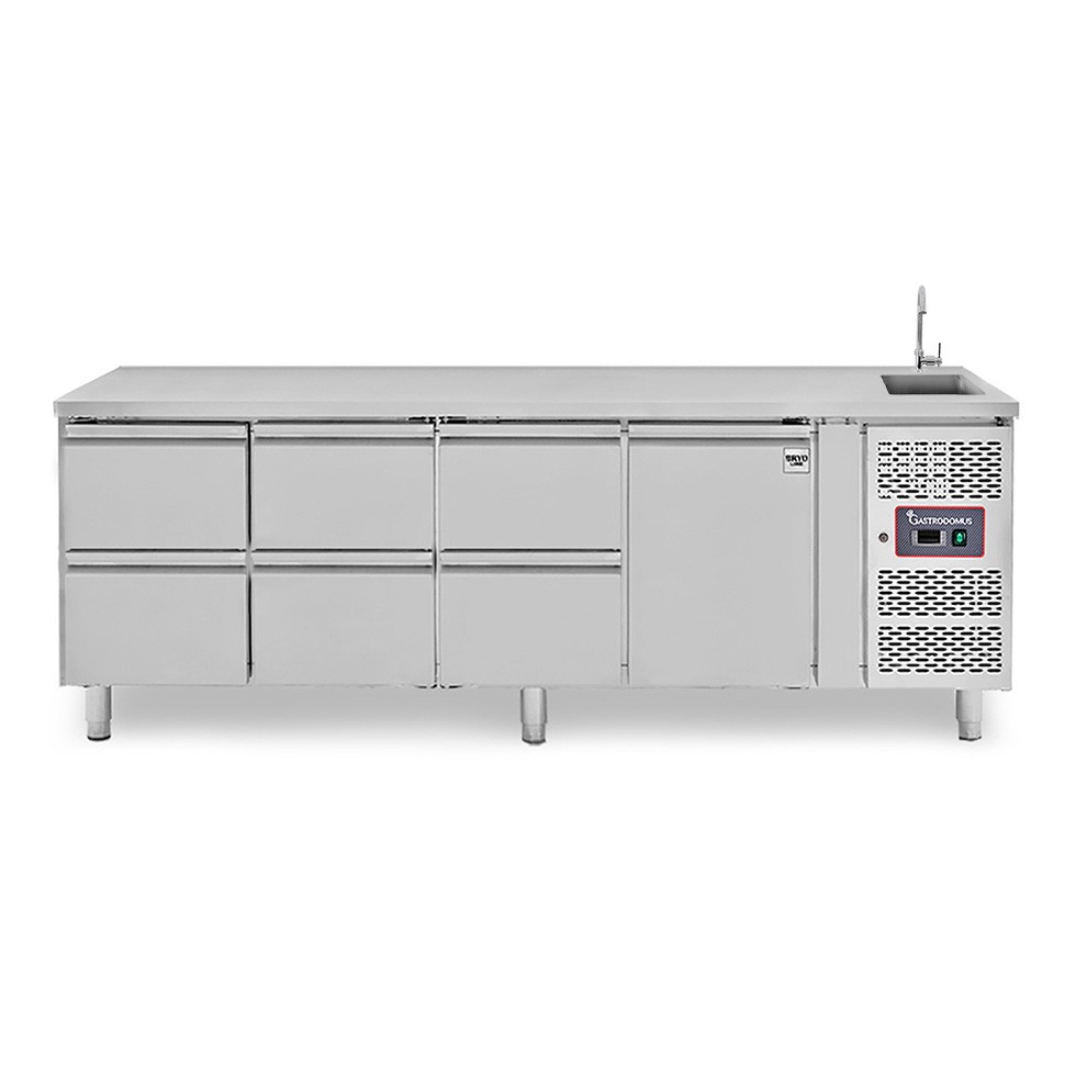 Tavolo refrigerato 6 cassetti da 1/2 a sinistra, 1 porta, lavello, rubinetto, P 700 mm, +2°C/+8°C