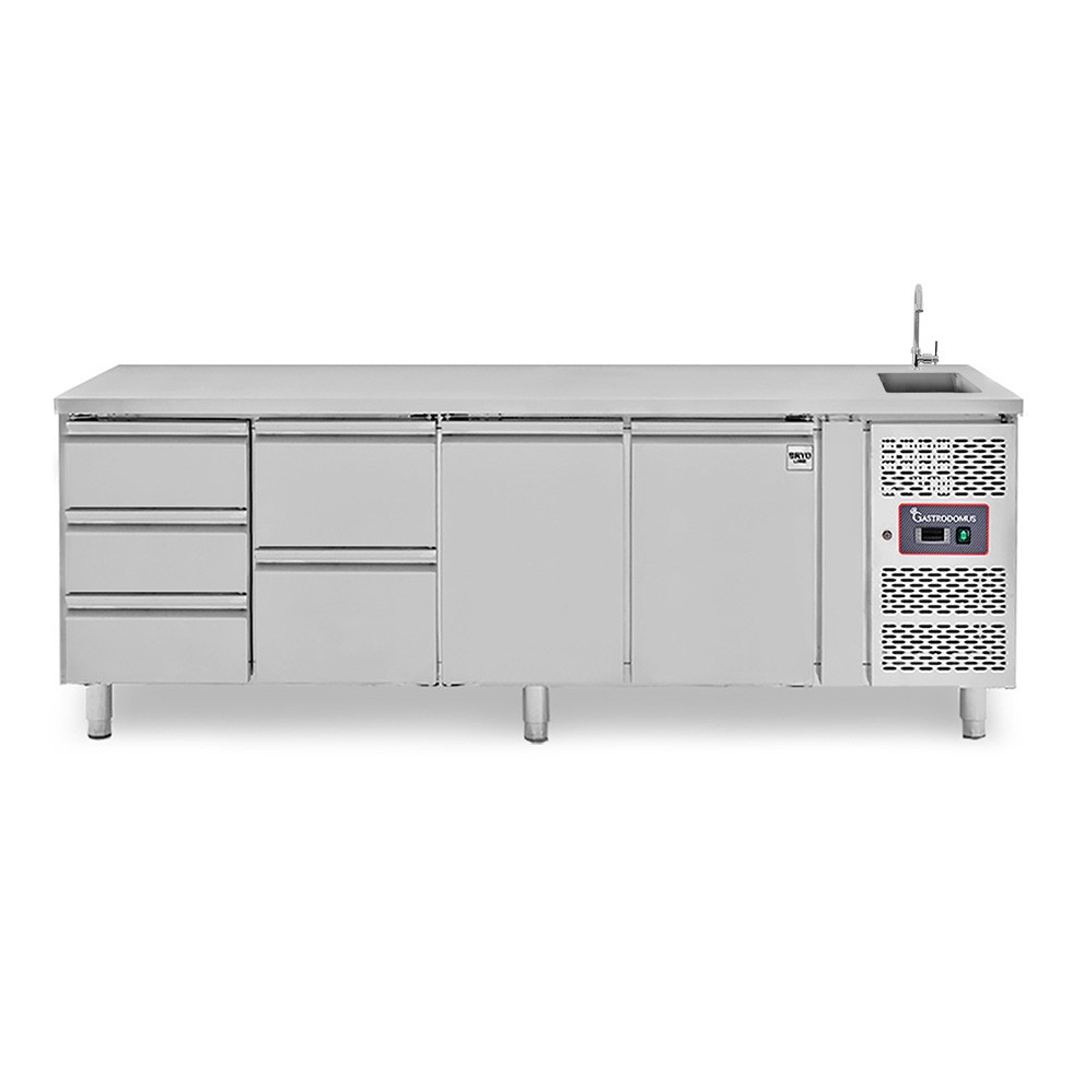 Tavolo refrigerato 6 cassetti 2 porte con lavello, Prof. 700 mm, temp. +2°C/+8°C, completo di rubinetto