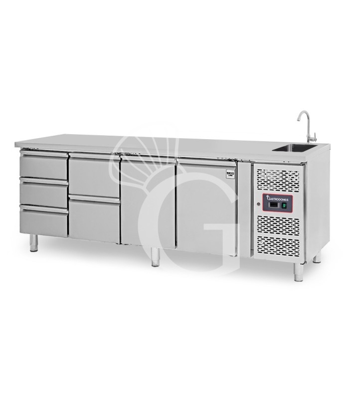 Tavolo refrigerato 6 cassetti 2 porte con lavello, Prof. 700 mm, temp. +2°C/+8°C, completo di rubinetto