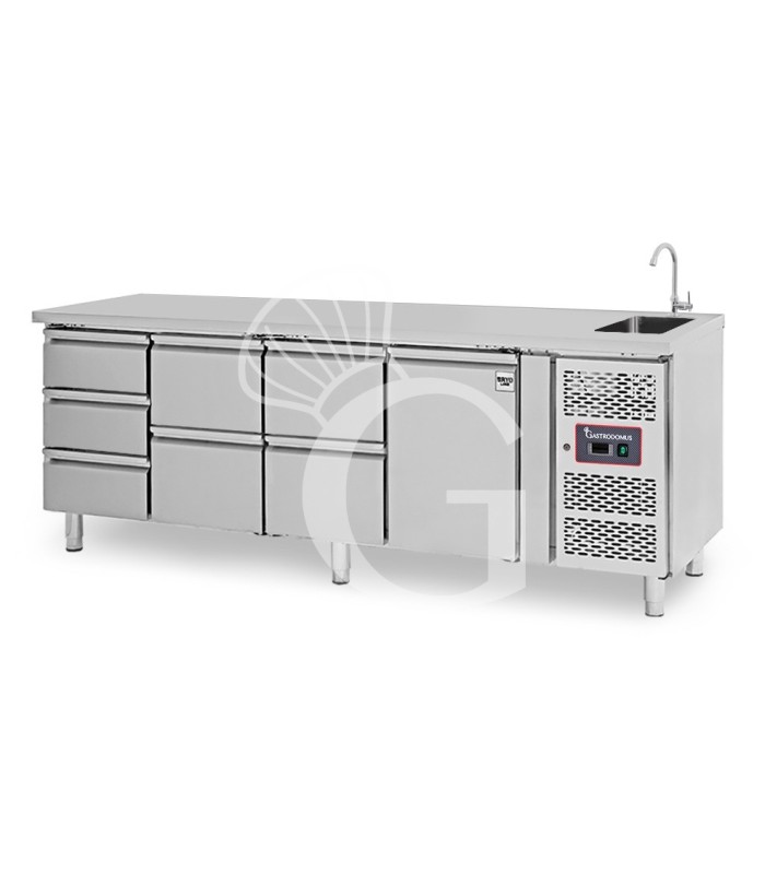 Tavolo refrigerato 7 cassetti, 1 porta, lavello, rubinetto, P 700 mm, +2°C/+8°C