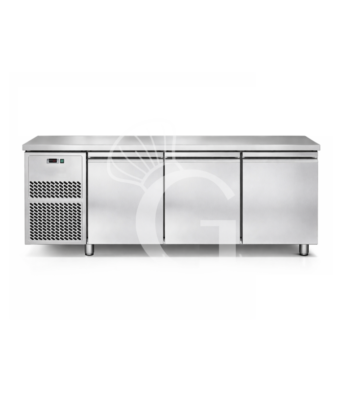 Tavolo Refrigerato 3 porte Prof. 700 mm -18°C/-22°C motore a sinistra classe energetica D