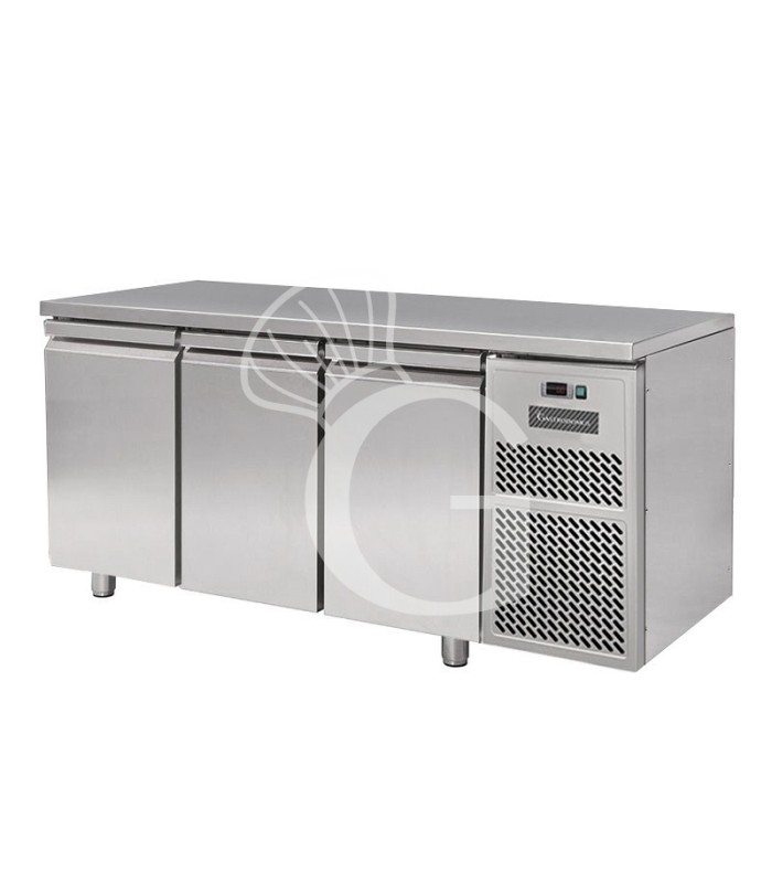 Tavolo Refrigerato 3 porte Prof. 700 mm 0°C/+10°C motore remoto