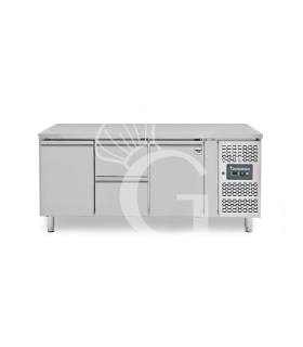 Tavolo Refrigerato 2 cassetti centrali 2 porte -18°C/-22°C - Prof. 700 mm