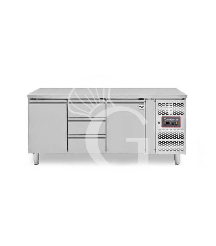Tavolo Refrigerato 3 cassetti 2 porte -18°C/-22°C - Prof. 700 mm