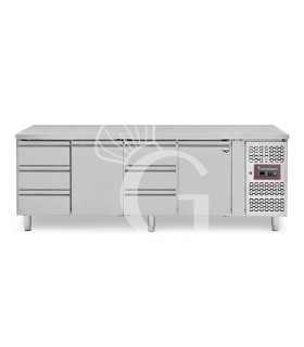Tavolo Refrigerato 6 cassetti da 1/3 e 2 porte alternati -18°C/-22°C - Prof. 700 mm