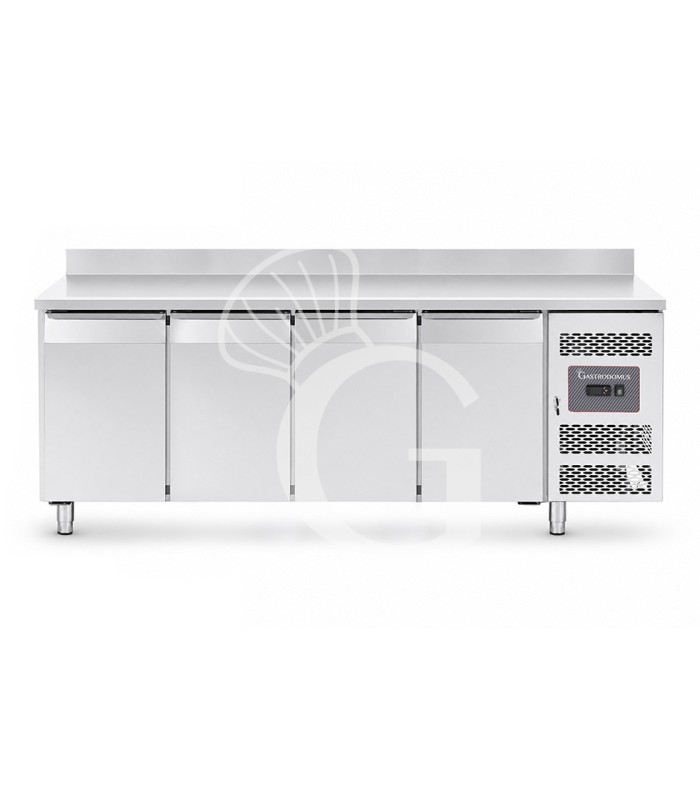 Tavolo Refrigerato 4 porte con alzatina 0°C/+8°C classe energetica A Profondità 700 mm