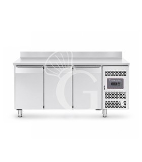 Tavolo Refrigerato 3 porte con alzatina 0°C/+8°C classe energetica A Profondità 700 mm
