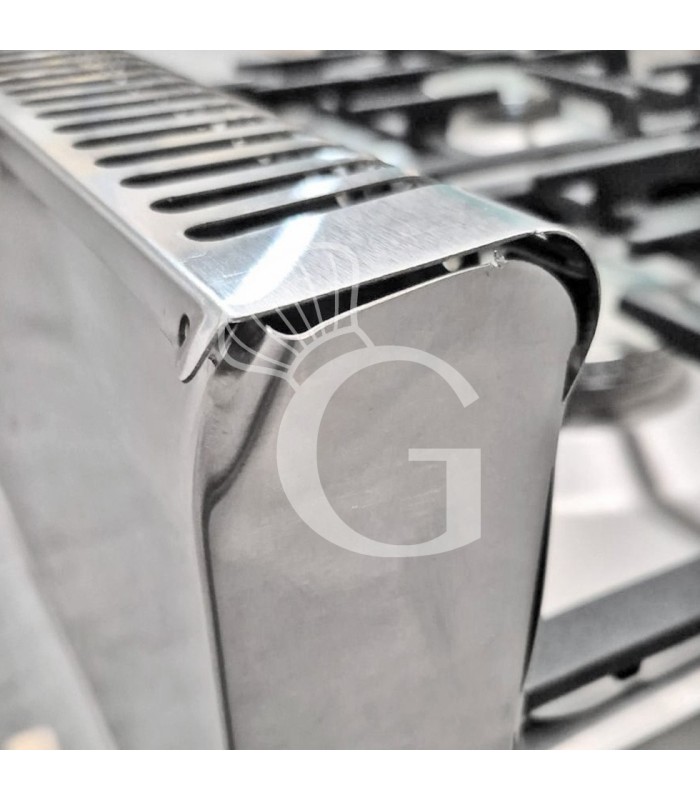 Cucina professionale a gas 4 fuochi forno a gas statico profondità 700 mm - L 800 mm - SECONDA SCELTA