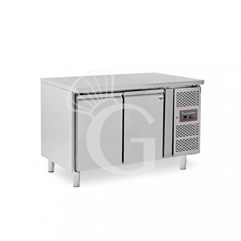Tavolo Refrigerato 2 porte Prof. 700 mm -18°C/-22°C classe energetica F