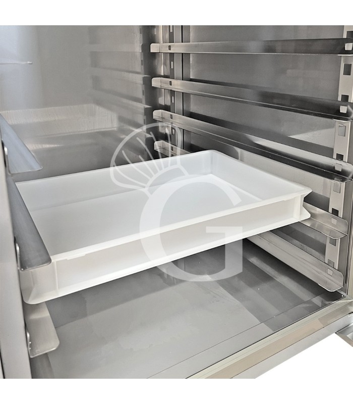 Armadio Refrigerato Ventilato 0°C/+8°C - 700 LT per teglie 60x40/60x80