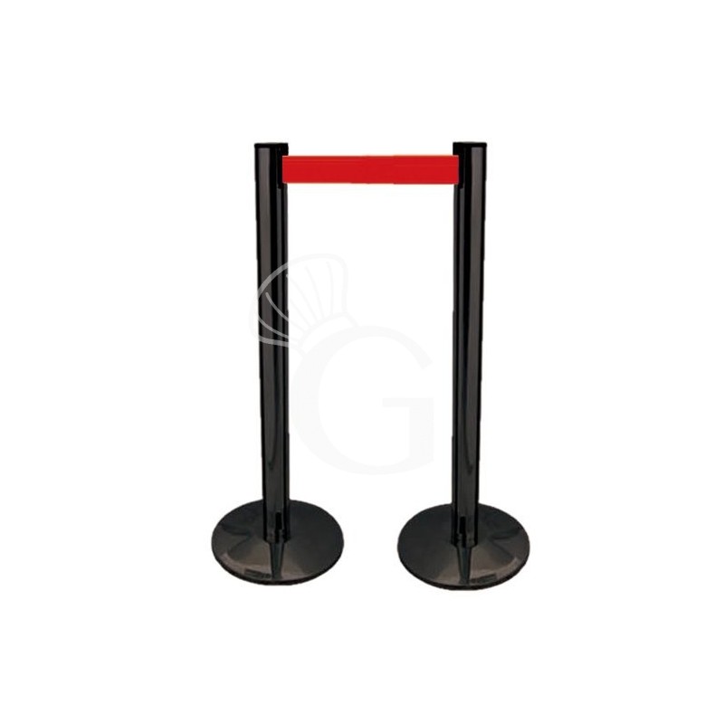 Kit delimita corsie - 2 aste nere con nastro avvolgibile 2mt. rosso Kit delimita corsie - 2 aste nere con nastro avvolgibile 2mt. rosso