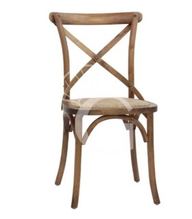 Sedia Primula con struttura in legno e seduta in rattan
