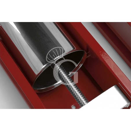 Dettaglio insaccatrice manuale orizzontale, capacità 3 Lt e imbuto diametro 136 mm Dettaglio insaccatrice manuale orizzontale, capacità 3 Lt e imbuto diametro 136 mm
