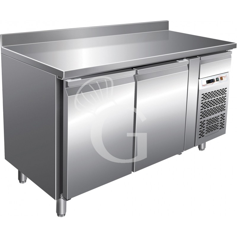 Tavolo refrigerato per gastronomia con alzatina, 2 porte, profondità 700 mm e temperatura - 18°/-22°C