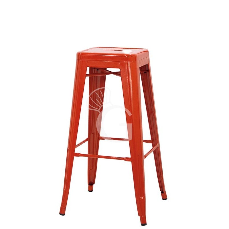 Sgabello Pyramid con struttura e seduta in metallo verniciato, colore rosso