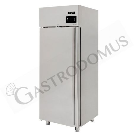 Armadio refrigerato ventilato classe A capacità 700 LT e temperatura -18°C/-22°C Armadio refrigerato ventilato classe A capacità 700 LT e temperatura -18°C/-22°C