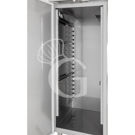 Armadio refrigerato ventilato per carne - Temperatura -2/+10°C - capacità 700 LT Armadio refrigerato ventilato per carne - Temperatura -2/+10°C - capacità 700 LT