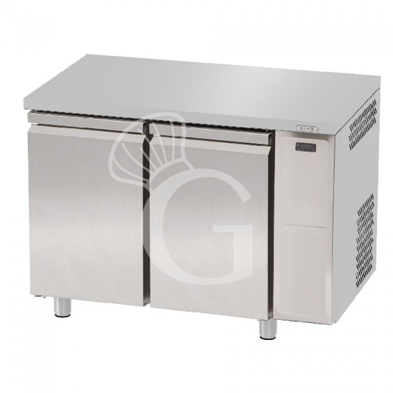 Tavolo frigo - 2 porte - Prof. 700 mm - temperatura 0°C/+10°C - motore remoto