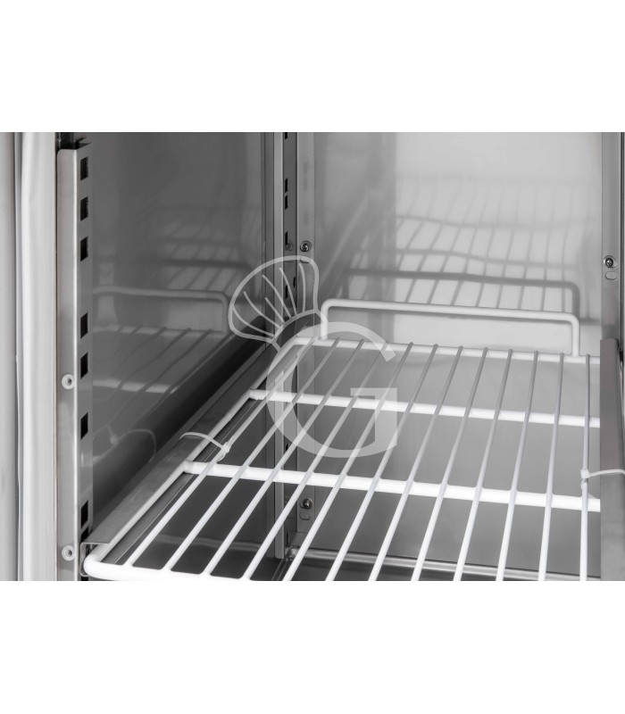 Tavolo frigo con 1 porta e 8 cassetti, Prof. 700 e temperatura -2°C/+8°C