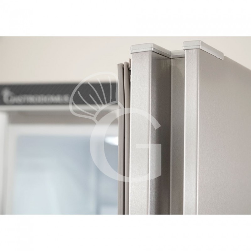 Armadio refrigerato statico in acciaio inox con temperatura -2°C/+8°C e capacità 330 LT, particolare porta
