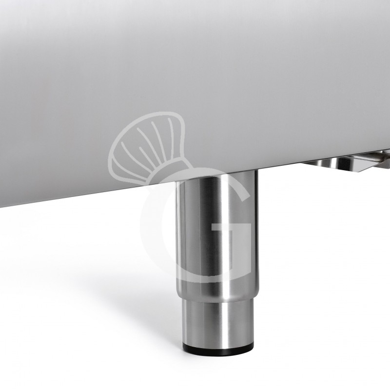 Particolare piedini Armadio Refrigerato Ventilato 0°C/+10°C 700 LT motore remoto