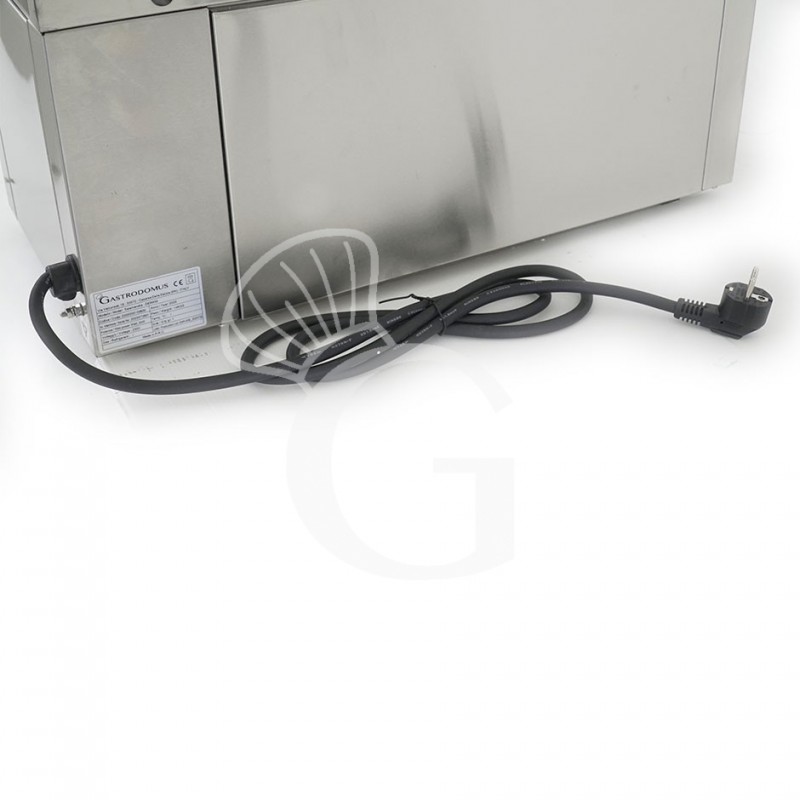 Dettaglio spina salamandra monofase L 610 mm x P 340 mm x H 280 mm 2000 W