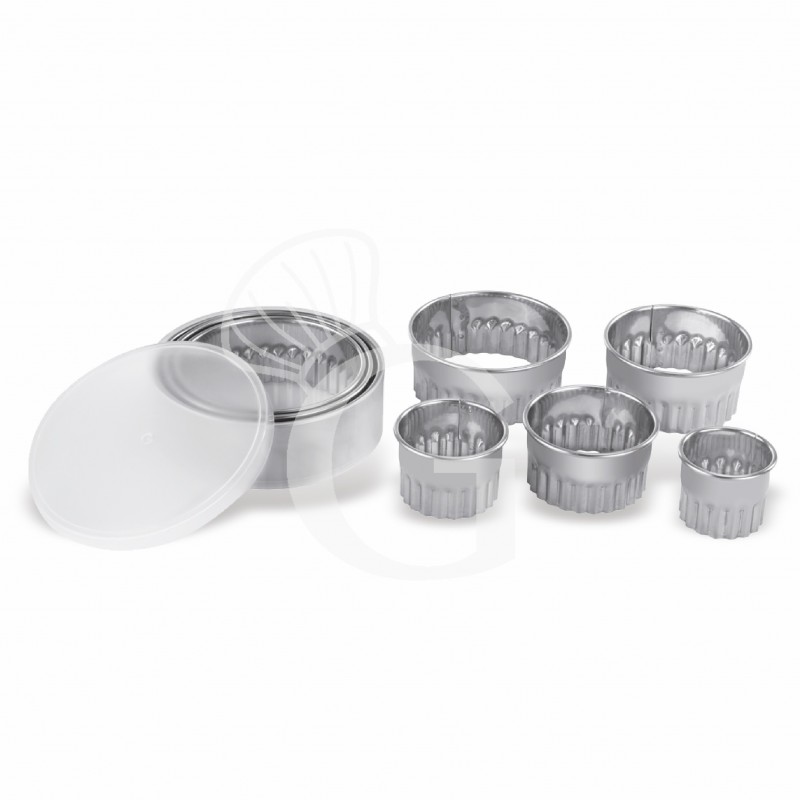 Set 8 tagliapasta rotondi ondulati Set 8 tagliapasta rotondi ondulati
