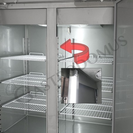 Particolare luce LED Armadio Congelatore Ventilato -18°C/-22°C 1040 LT classe energetica D Particolare luce LED Armadio Congelatore Ventilato -18°C/-22°C 1040 LT classe energetica D