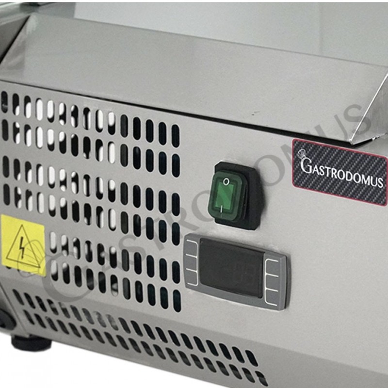 Particolare vetrinetta refrigerata per pizzeria motore a sinistra, L 1800 mm, predisposta per 8 bacinelle GN1/3