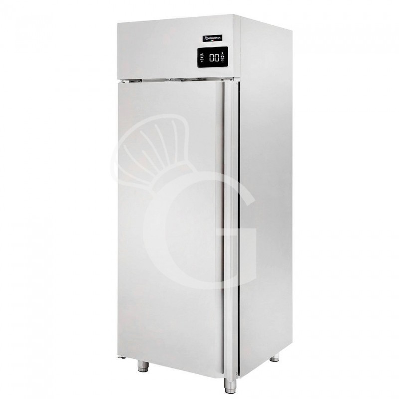 Armadio refrigerato ventilato classe A capacità 700 LT e temperatura -2°C/+10°C Armadio refrigerato ventilato classe A capacità 700 LT e temperatura -2°C/+10°C