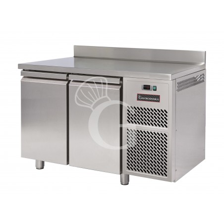 Tavolo Refrigerato 2 porte alzatina Prof. 800 mm 0°C/+10°C classe energetica A Tavolo Refrigerato 2 porte alzatina Prof. 800 mm 0°C/+10°C classe energetica A