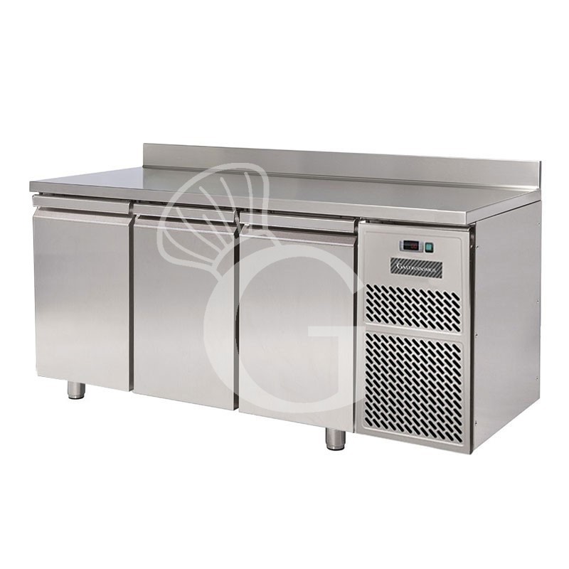 Tavolo refrigerato 3 porte con alzatina Prof. 600 mm - temperatura 0°C/+10°C