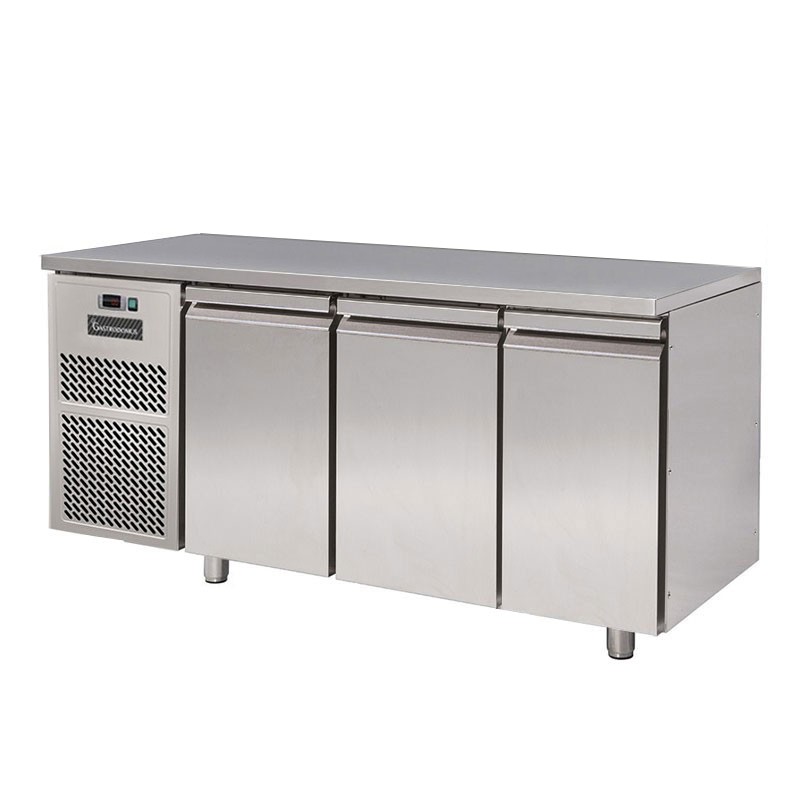 Tavolo frigo motore a sinistra con 3 porte Prof. 600 mm temperatura 0°C/+10°C