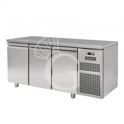Tavolo refrigerato 3 porte Prof. 800 mm - temperatura 0°C/+10°C