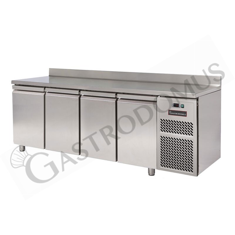 Tavolo Refrigerato 4 porte alzatina Prof. 600 mm 0°C/+10°C classe energetica D