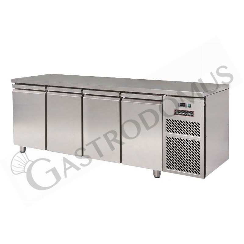 Tavolo Refrigerato 4 porte Prof. 700 mm 0°C/+10°C classe energetica C