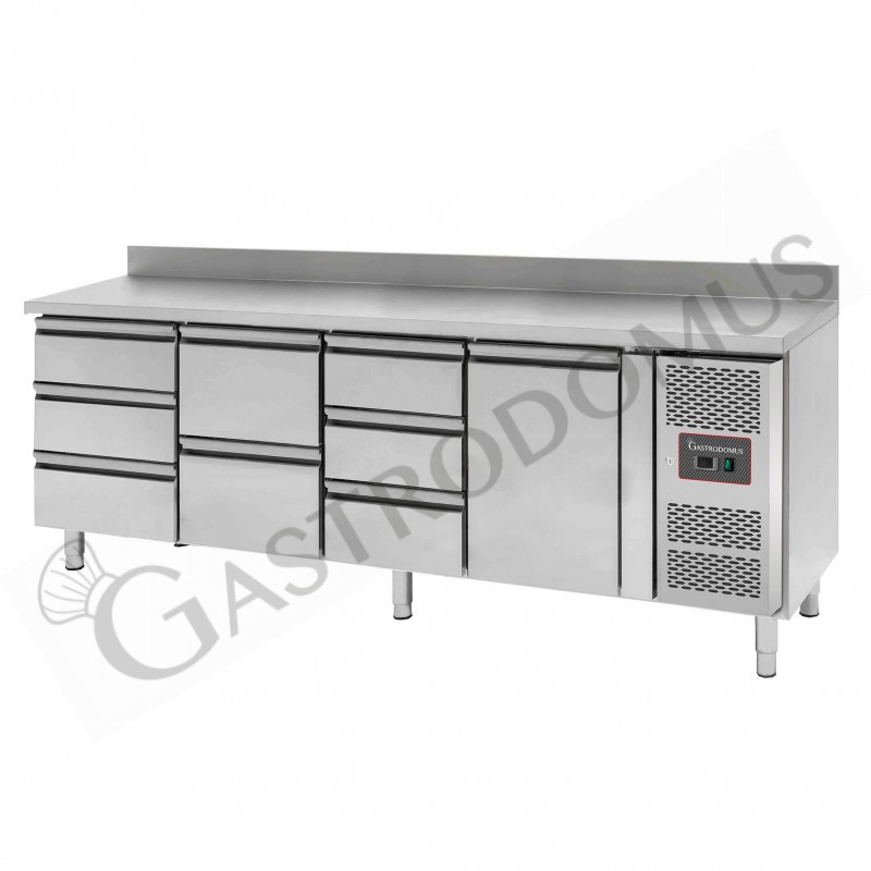 Tavolo Refrigerato 8 cassetti 1 porta 700 mm -2°C/+8°C alzatina