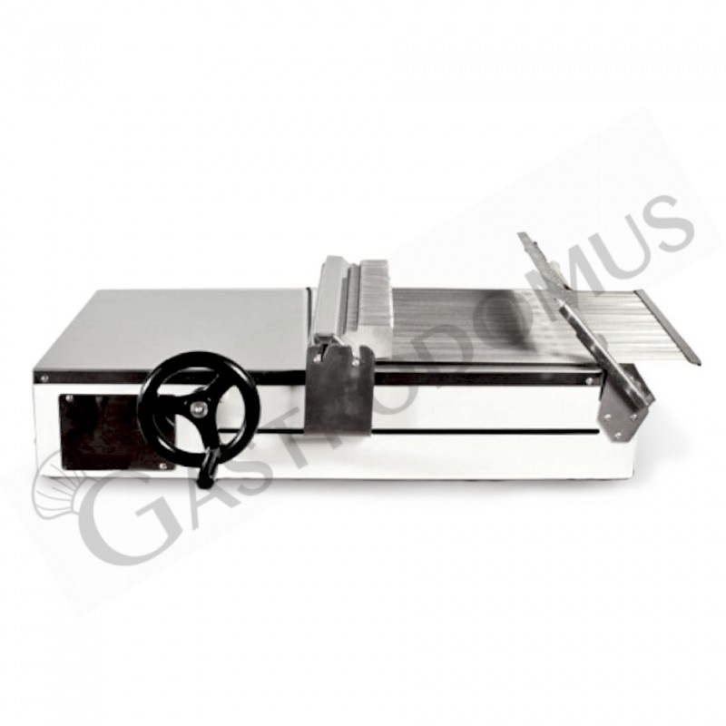 Taglierina manuale per pasticceria con piano L 400 mm x P 400 mm Taglierina manuale per pasticceria con piano L 400 mm x P 400 mm