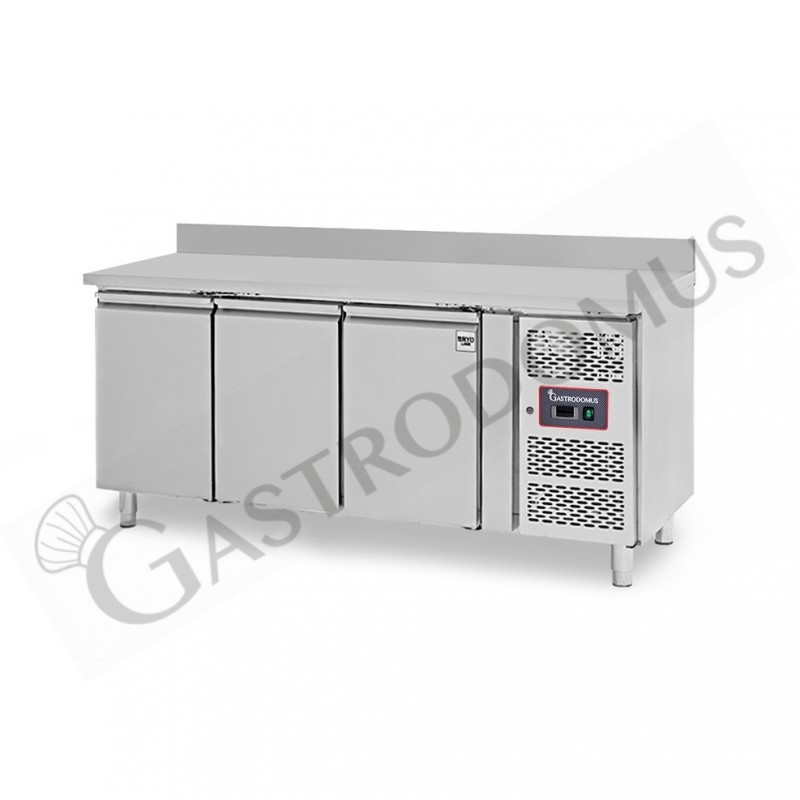Tavolo Refrigerato 3 porte alzatina Prof. 700 mm -2°C/+8°C classe energetica E