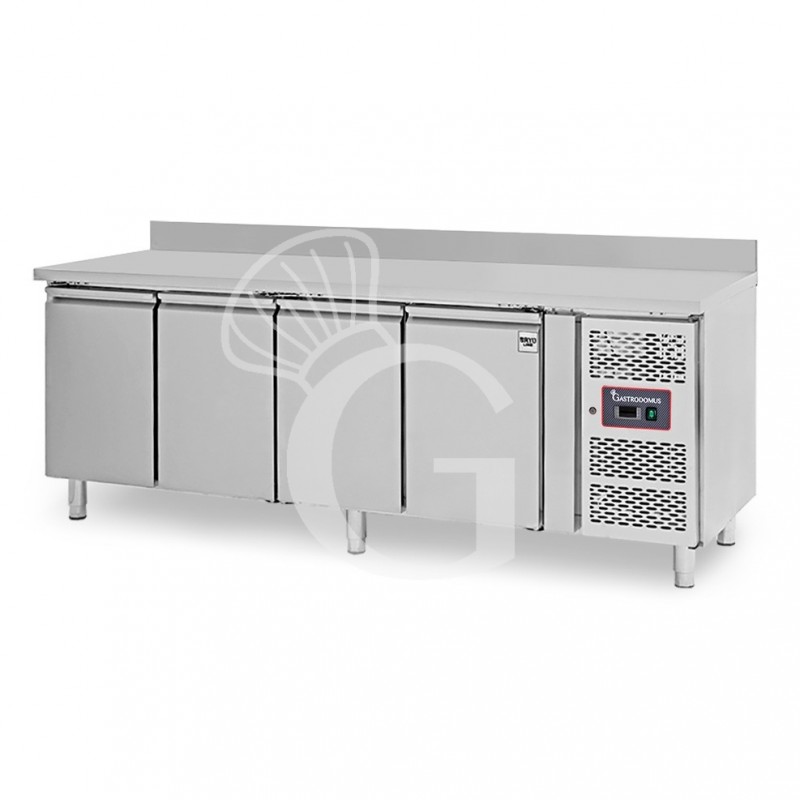 Tavolo Refrigerato 4 porte alzatina Prof. 600 mm -2°C/+8°C classe energetica D