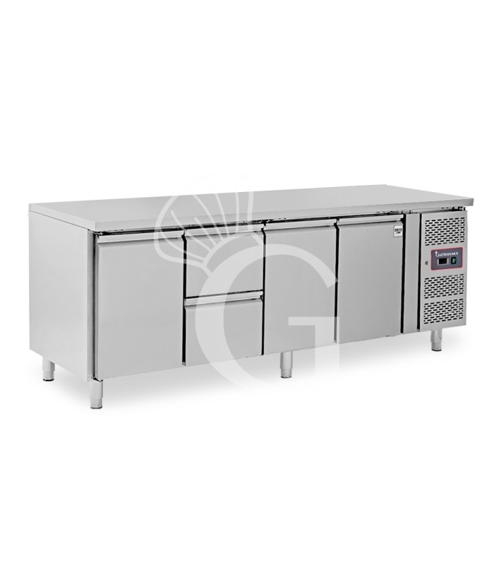 Tavolo Refrigerato 2 cassetti 3 porte 700 mm -2°C/+8°C per Gastronomia