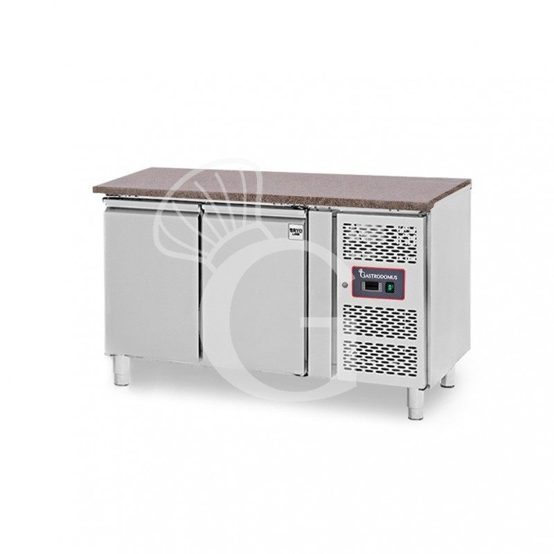 Tavolo Refrigerato Pasticceria 2 porte Prof. 800 mm -2°C/+8°C piano in granito classe energetica C