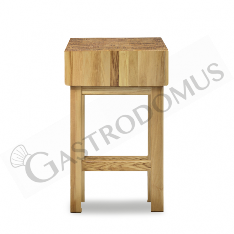 Ceppo in legno spessore 170 mm + sgabello L 450 mm x P 450 mm x H 900 mm Ceppo in legno spessore 170 mm + sgabello L 450 mm x P 450 mm x H 900 mm