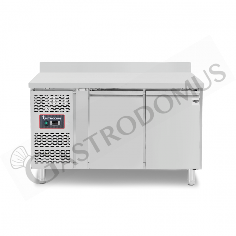 Tavolo Refrigerato 2 porte alzatina Prof. 700 mm +2°C/+8°C motore a sinistra classe energetica B Tavolo Refrigerato 2 porte alzatina Prof. 700 mm +2°C/+8°C motore a sinistra classe energetica B