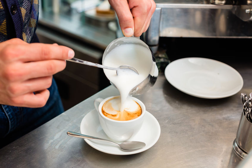 LE ATTREZZATURE INSISPENSABILI PER IL TUO BAR: UNA GUIDA COMPLETA