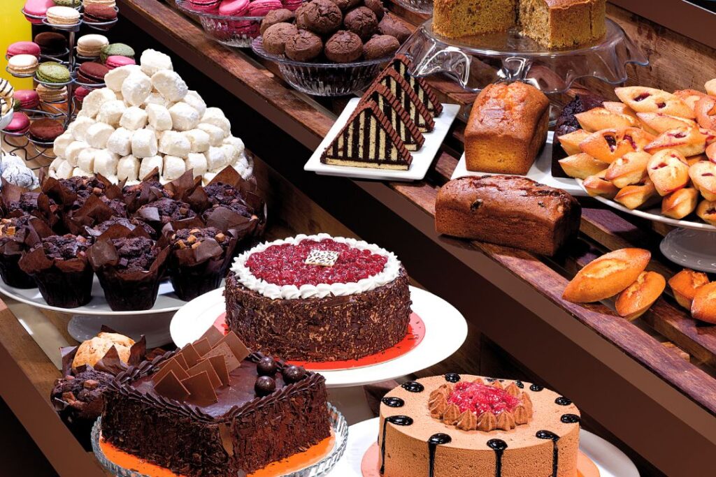 GUIDA DEFINITIVA AGLI IMPASTI PER TORTE: TECNICHE E SEGRETI PER PASTICCERIE
