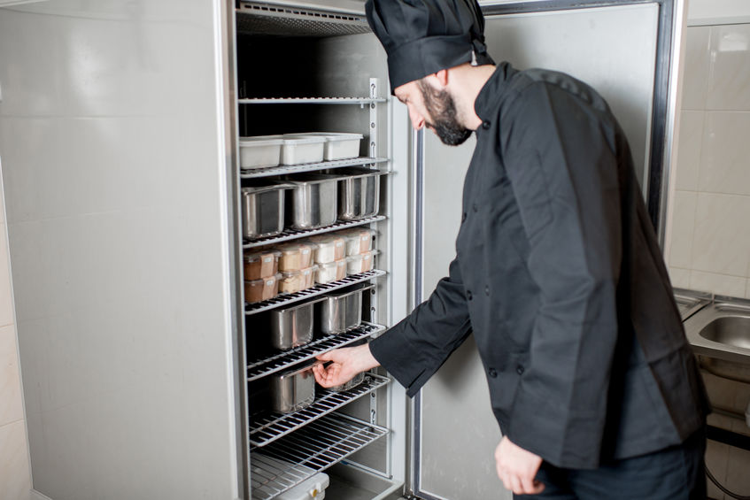 REFRIGERAZIONE STATICA O VENTILATA: DIFFERENZE, VANTAGGI E COSTI PER IL SETTORE RISTORATIVO