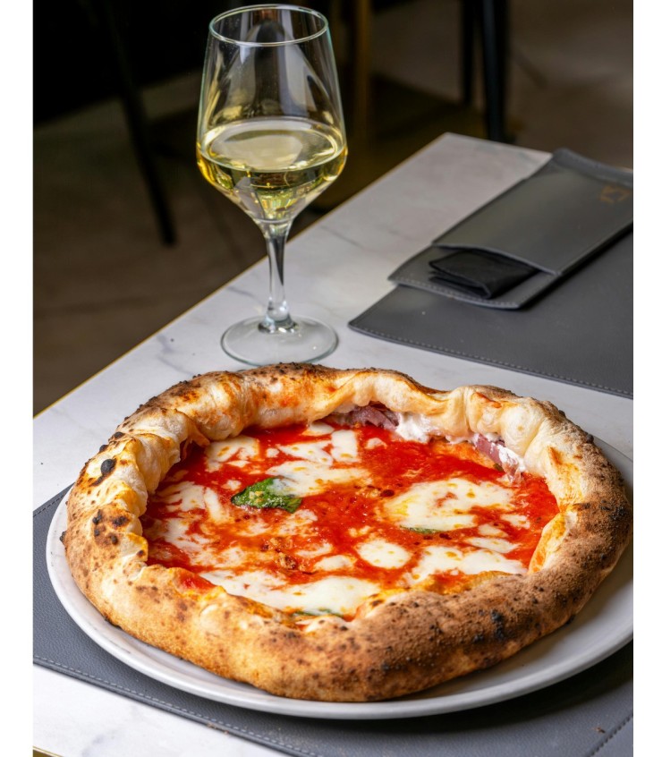 Accessori per Pizza e Attrezzature per una Pizzeria sempre al completo